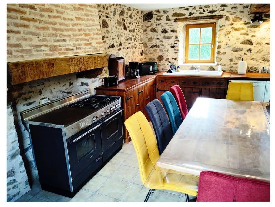 Villa La Longere Du Plessis Mornay, 30 Min Du Puy Du Fo, Wifi, Parking, Jardin La Foret-sur-Sevre Exterior foto